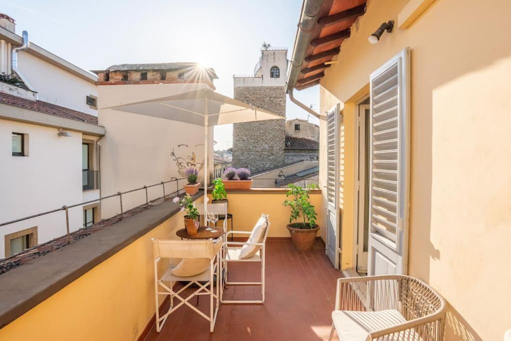 Appartamento Ponte Vecchio'S Penthouse Firenze Esterno foto